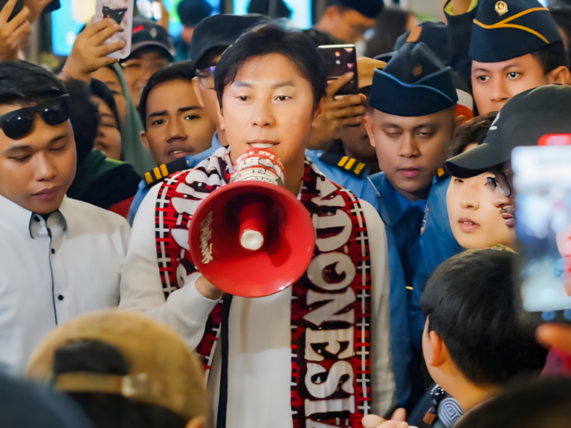 Shin tae yong saying his last speech to indonesia timnas supporter
